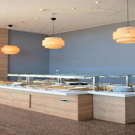 Hotel Toxotis Pernera