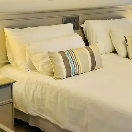 Hotel Toxotis Pernera