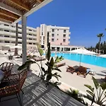 Toxotis Hotel