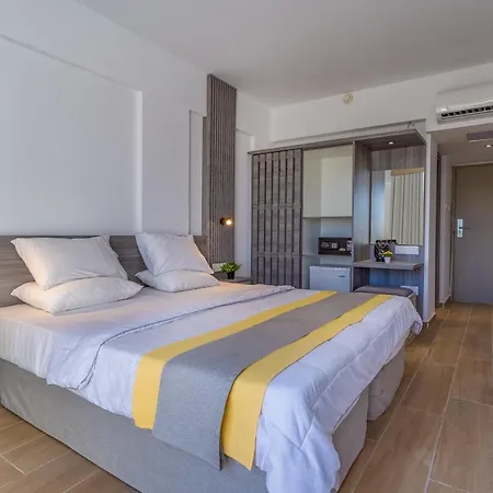 Toxotis Hotel 3*