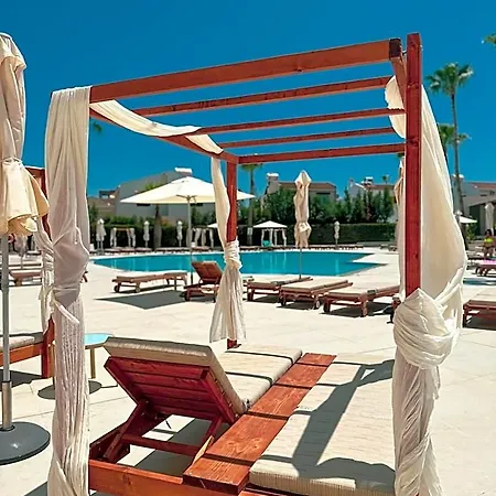Toxotis Hotel 3*