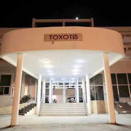Toxotis 3*